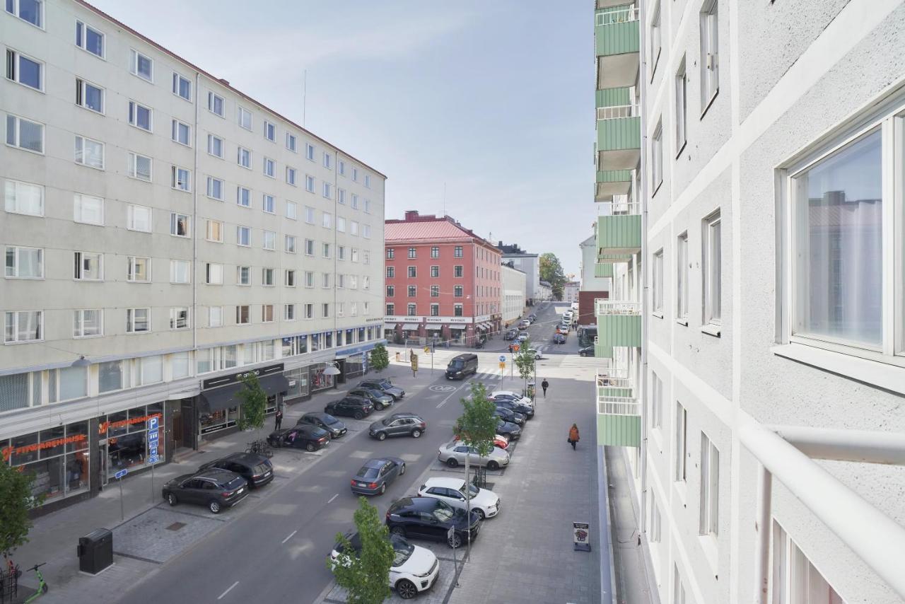 Norden Homes Central 2-Bedroom Apartment Турку Екстериор снимка